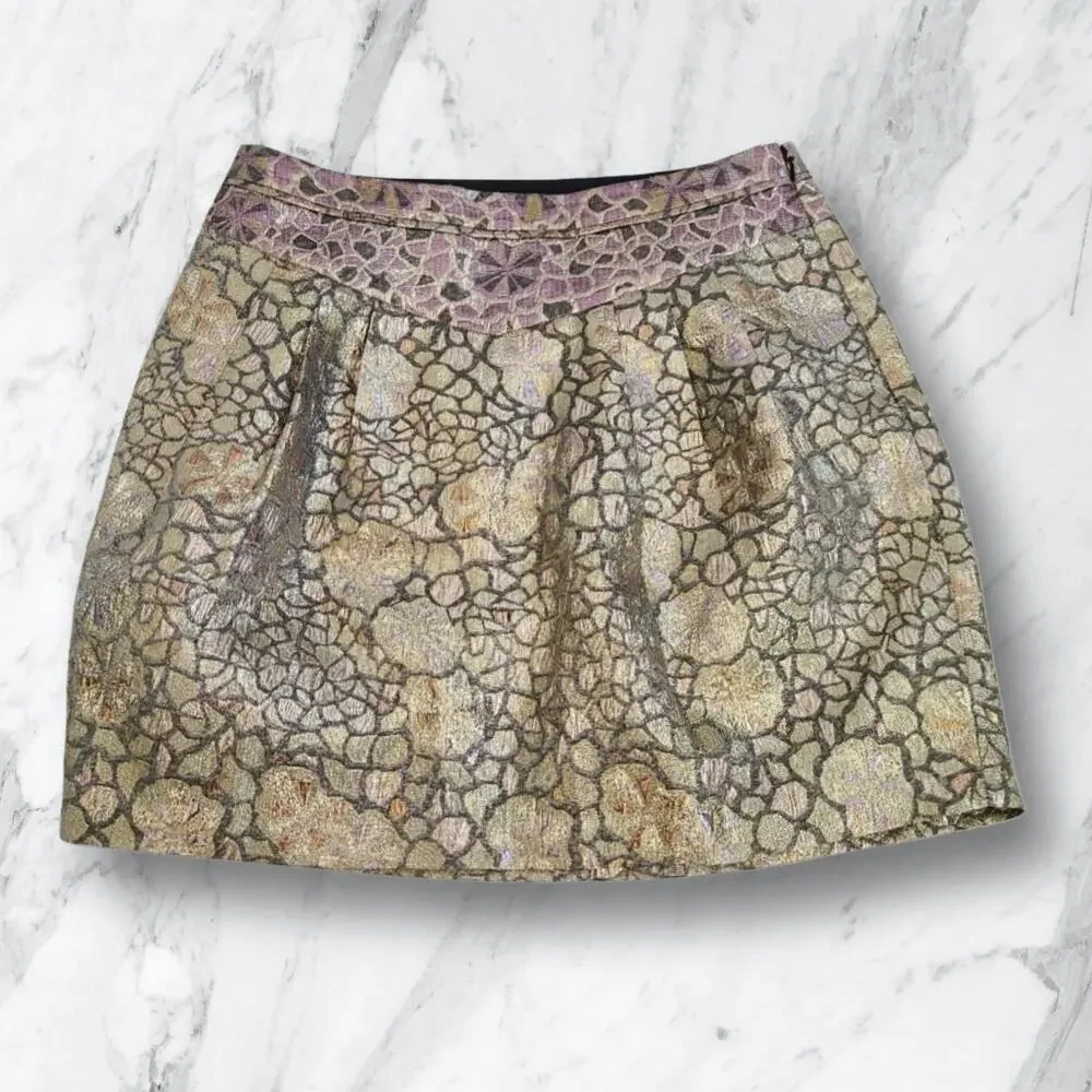 Urban Outfitters Kimchi Blue Floral Metallic Jacquard Pleated Skirt Size 6